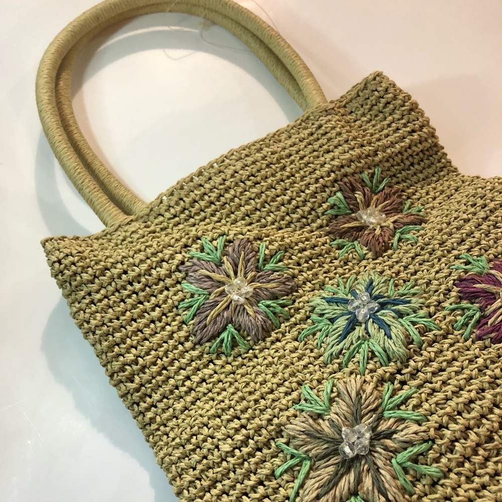 NWOT Tempo 100% Paper Straw Handbag